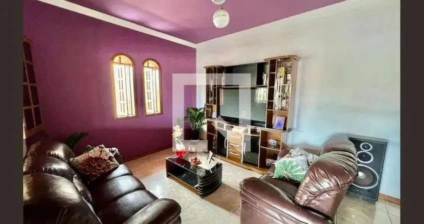Casa para Venda - Jaqueline, 2 Quartos,  500 m² - Belo Horizonte