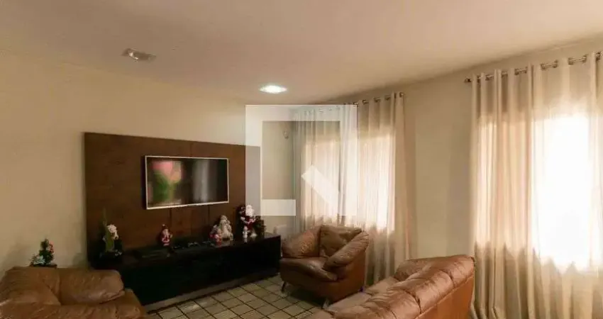 Casa para Venda - Castelo, 4 Quartos,  420 m² - Belo Horizonte