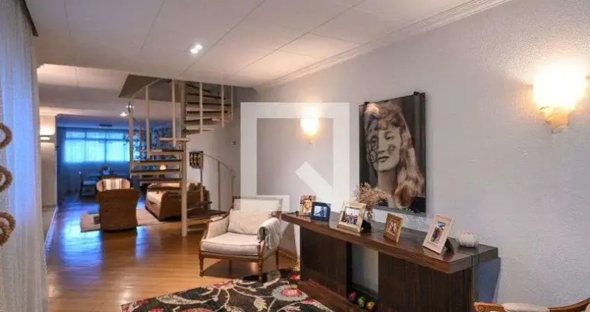 Casa para Venda - Aclimação, 3 Quartos,  215 m² - São Paulo