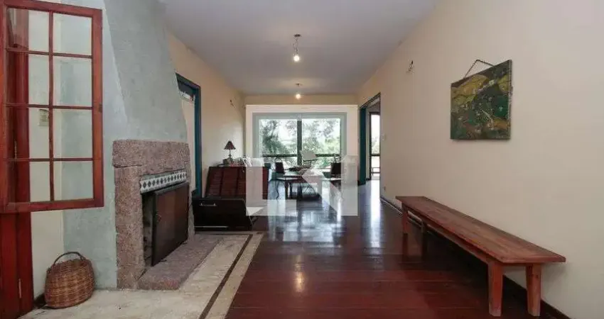 Casa para Venda - Sumaré, 3 Quartos,  300 m² - São Paulo