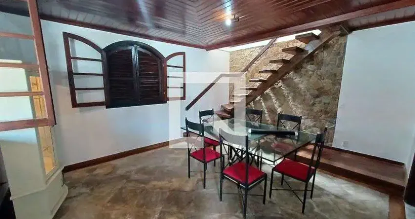 Casa para Venda - Piratininga, 5 Quartos,  300 m² - Niterói