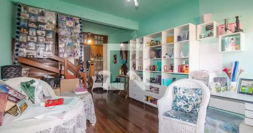 Casa para Venda - Partenon, 3 Quartos,  420 m² - Porto Alegre