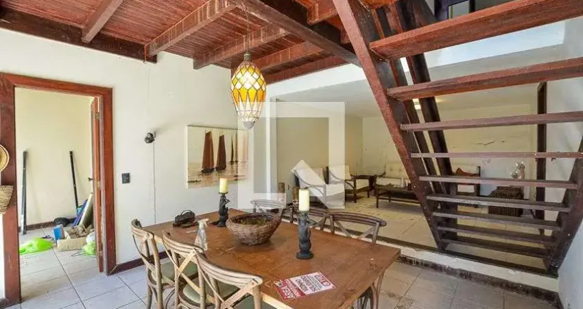 Casa para Venda - Itaipu, 4 Quartos,  250 m² - Niterói