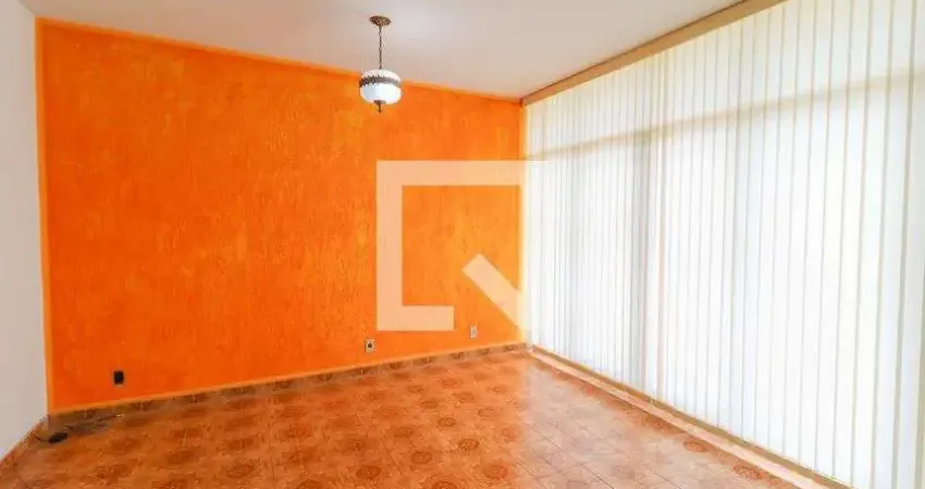 Casa para Venda - Jardim Pacaembu, 3 Quartos,  130 m² - Jundiaí