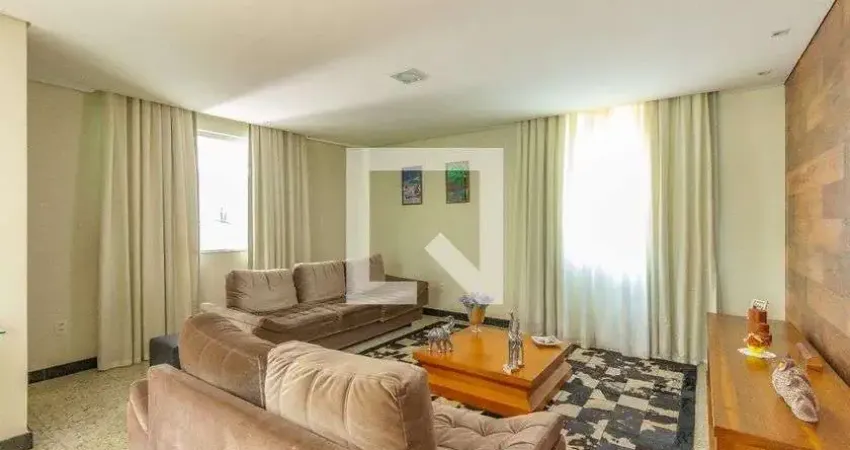 Casa para Venda - Trevo, 4 Quartos,  1000 m² - Belo Horizonte