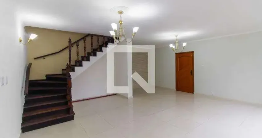 Casa para Venda - Jardim Teresa, 3 Quartos,  320 m² - São Paulo