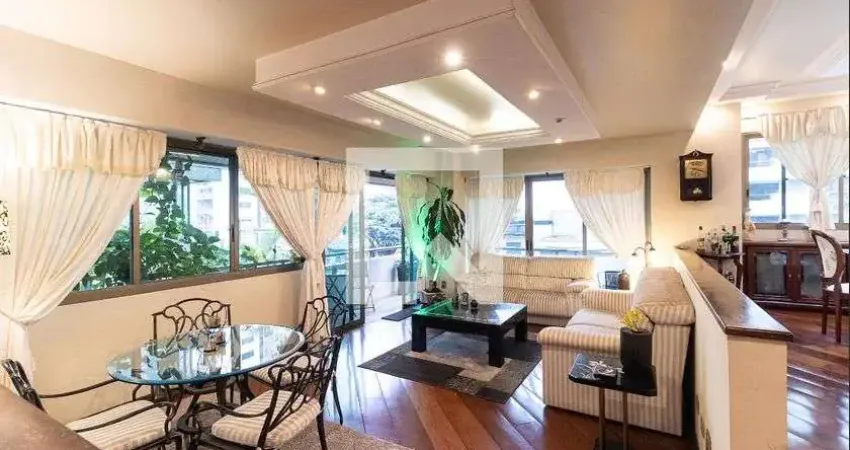 Apartamento para Venda - Aclimação, 3 Quartos,  189 m² - São Paulo