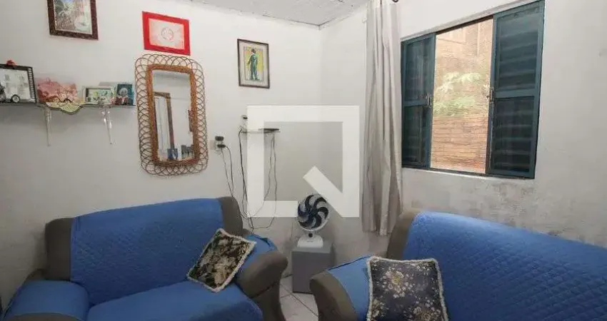 Casa para Venda - Nonoai, 1 Quarto,  800 m² - Porto Alegre