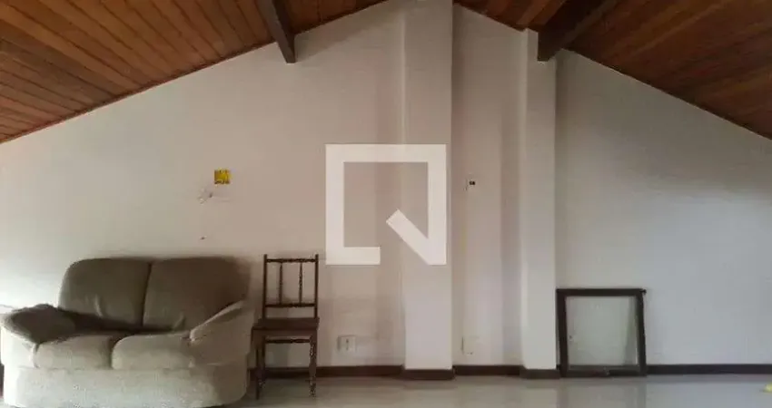 Casa para Venda - Recreio, 3 Quartos,  200 m² - Rio de Janeiro