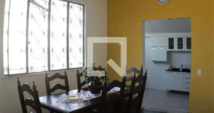 Casa para Venda - Taquara, 2 Quartos,  175 m² - Rio de Janeiro