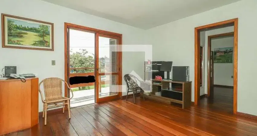 Casa para Venda - Jardim Itu-Sabará, 4 Quartos,  200 m² - Porto Alegre