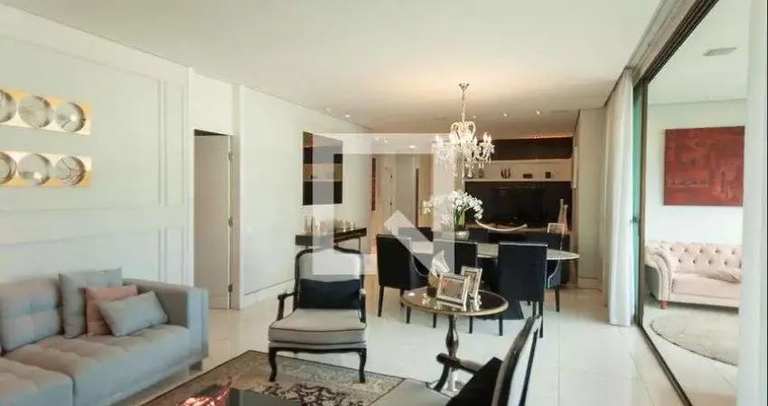 Apartamento para Venda - Santa Lúcia, 4 Quartos,  215 m² - Belo Horizonte