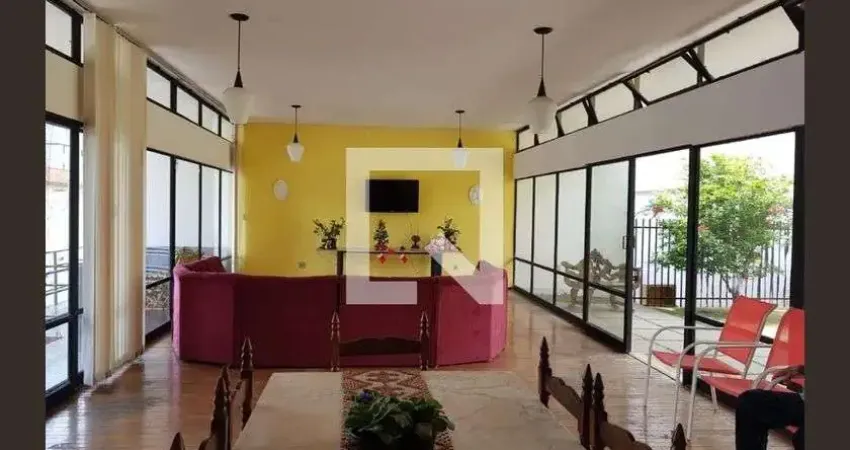Casa para Venda - Serra, 4 Quartos,  500 m² - Belo Horizonte