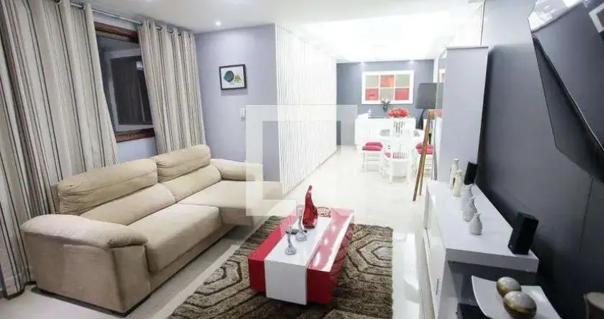 Casa para Venda - Taquara, 3 Quartos,  250 m² - Rio de Janeiro