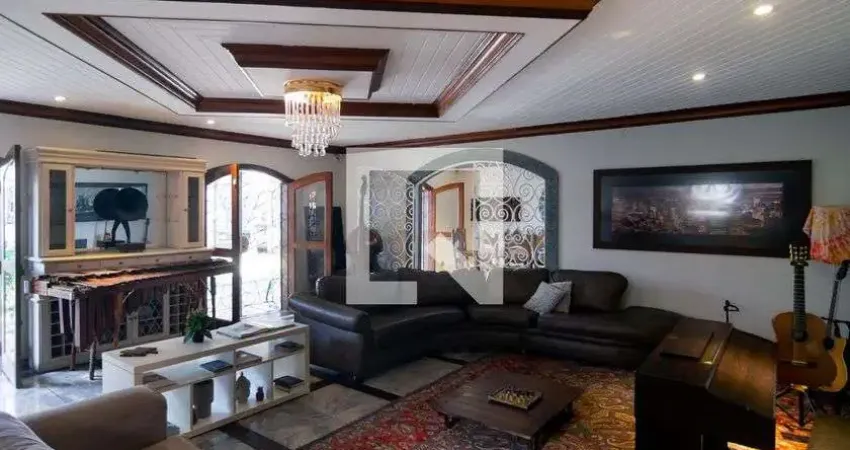 Casa para Venda - Campo Belo, 4 Quartos,  800 m² - São Paulo