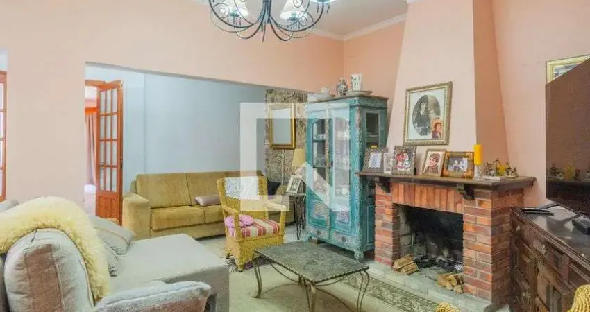 Casa para Venda - Cristal , 3 Quartos,  299 m² - Porto Alegre
