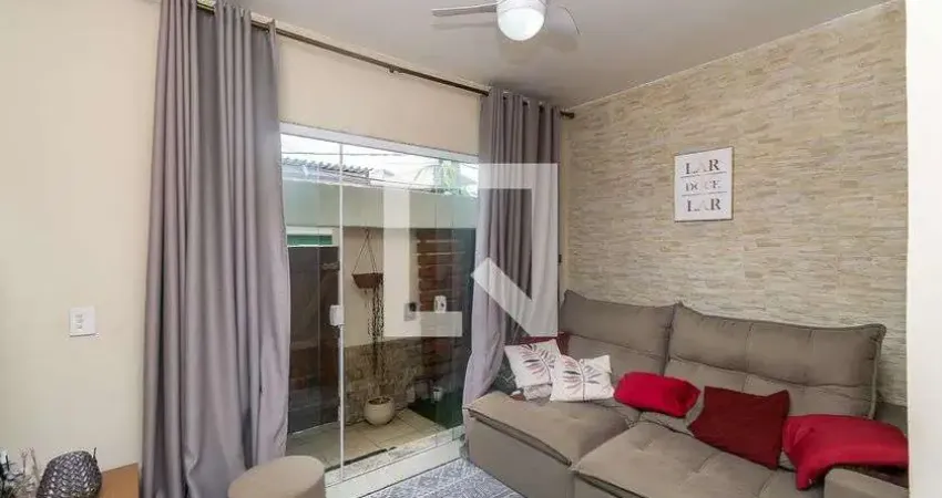 Casa para Venda - Irajá, 2 Quartos,  132 m² - Rio de Janeiro