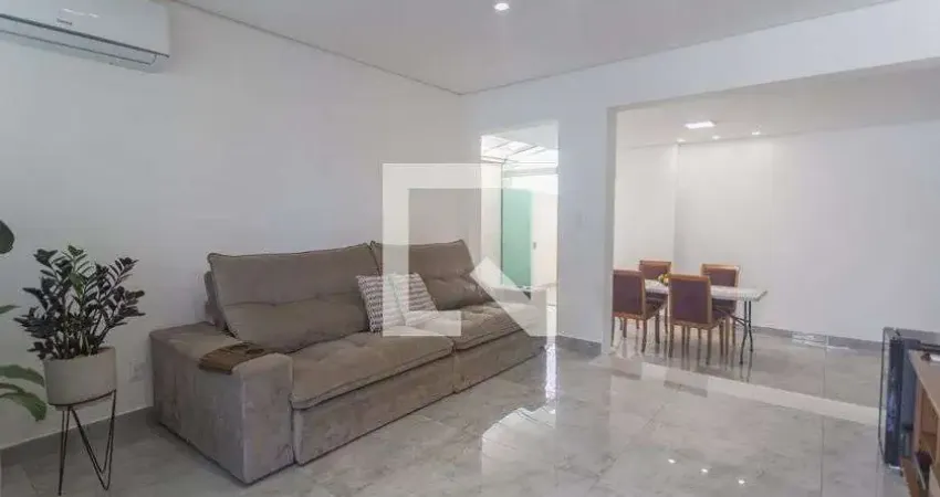 Casa para Venda - Ipiranga, 3 Quartos,  210 m² - Belo Horizonte
