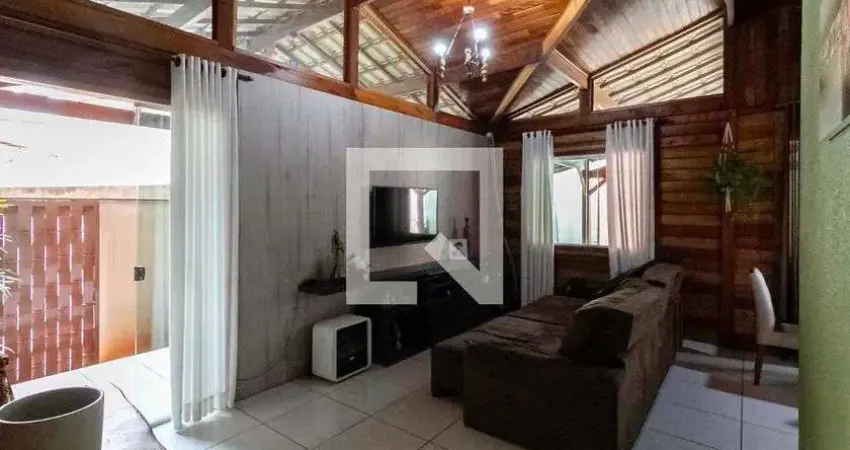 Casa para Venda - Ouro Preto, 3 Quartos,  188 m² - Belo Horizonte