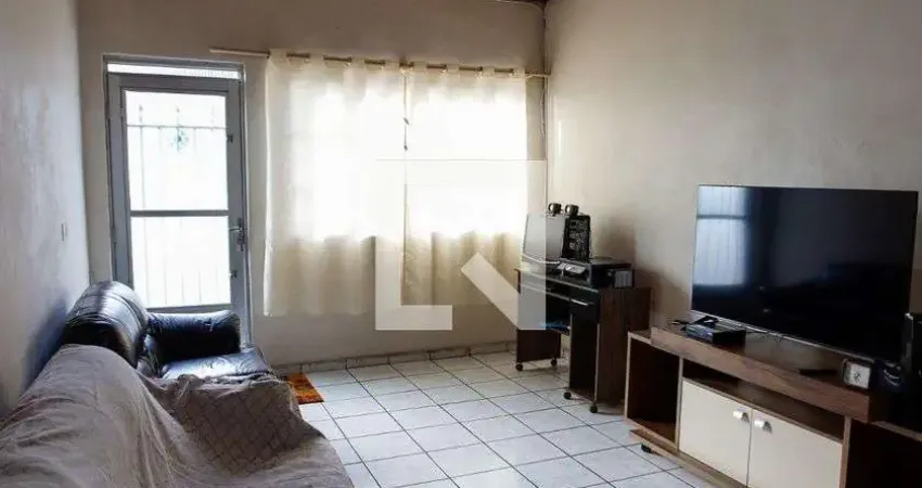 Casa para Venda - Quitaúna, 2 Quartos,  500 m² - Osasco