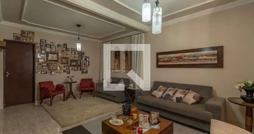 Casa para Venda - Alípio de Melo, 3 Quartos,  150 m² - Belo Horizonte