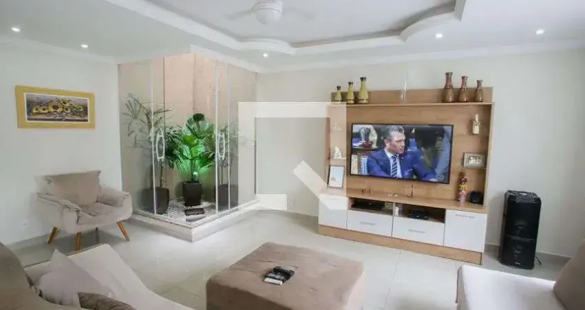 Casa para Venda - Taquara, 4 Quartos,  238 m² - Rio de Janeiro