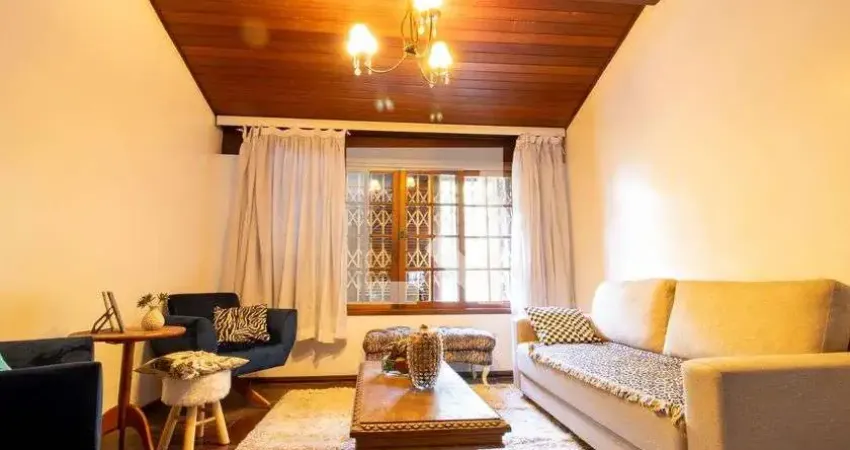 Casa para Venda - Mont&apos;Serrat, 4 Quartos,  280 m² - Porto Alegre