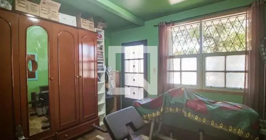 Casa para Venda - Nonoai, 3 Quartos,  150 m² - Porto Alegre