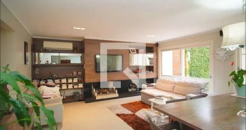 Casa para Venda - Passo D&apos;areia, 3 Quartos,  240 m² - Porto Alegre