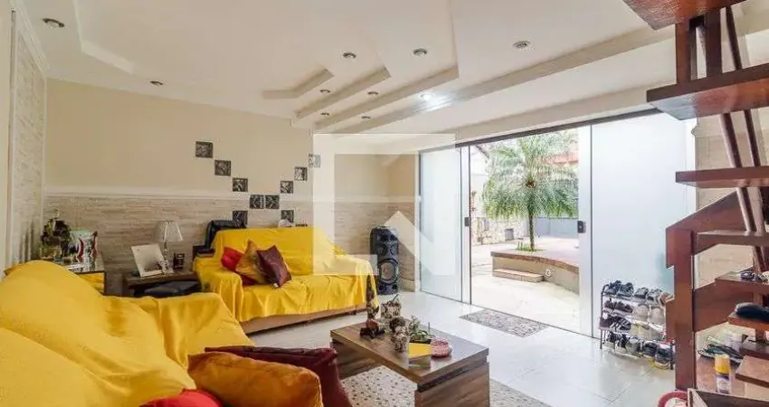 Casa para Venda - Partenon, 8 Quartos,  442 m² - Porto Alegre