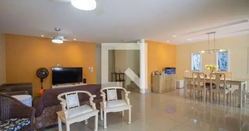 Casa / Sobrado em Condomínio para Venda - Vargem Grande, 4 Quartos,  358 m² - Rio de Janeiro