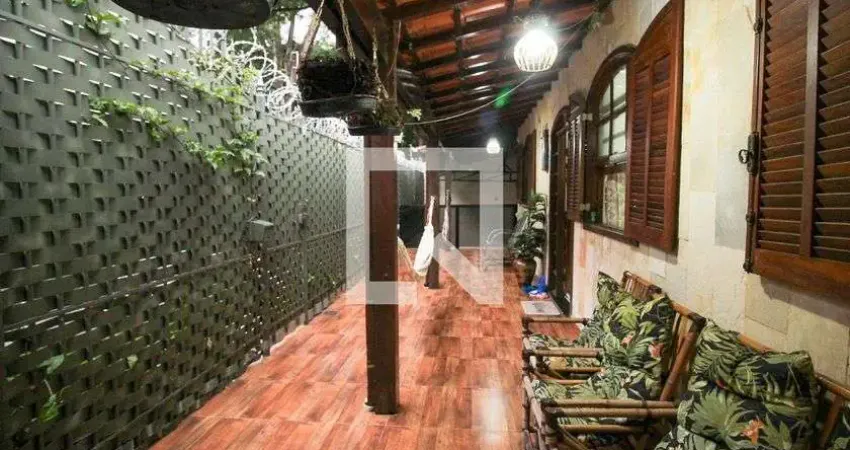 Casa para Venda - Itapoã, 4 Quartos,  257 m² - Belo Horizonte