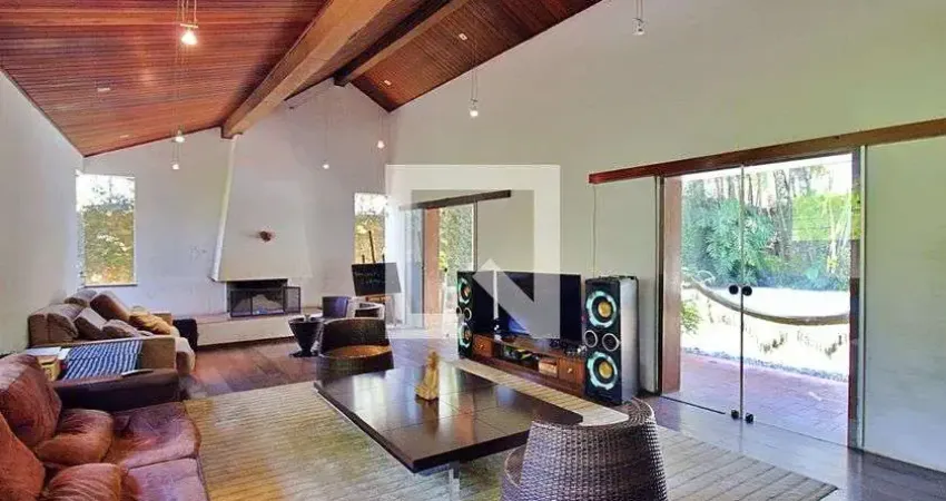 Casa para Venda - Morumbi, 4 Quartos,  650 m² - São Paulo