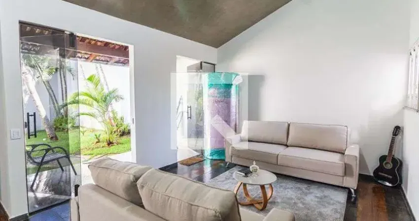 Casa para Venda - Palmares, 4 Quartos,  420 m² - Belo Horizonte