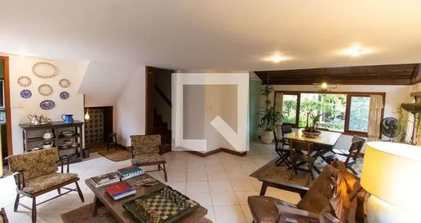 Casa / Sobrado em Condomínio para Venda - Vila Progresso, 3 Quartos,  212 m² - Niterói