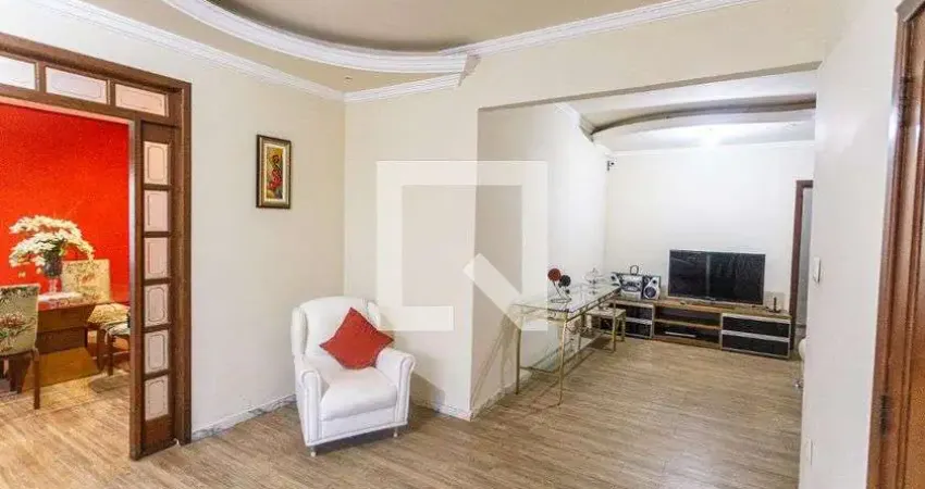 Casa para Venda - Fernão Dias, 6 Quartos,  419 m² - Belo Horizonte