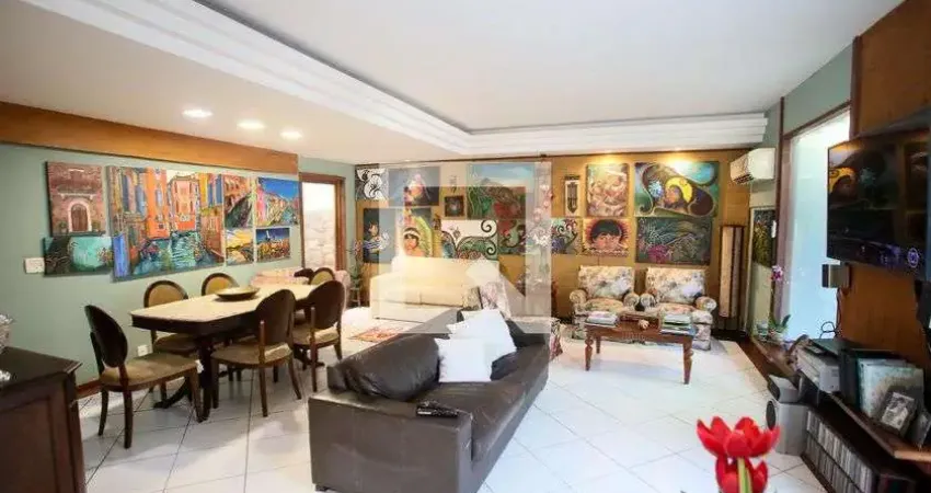 Casa / Sobrado em Condomínio para Venda - Taquara, 7 Quartos,  500 m² - Rio de Janeiro