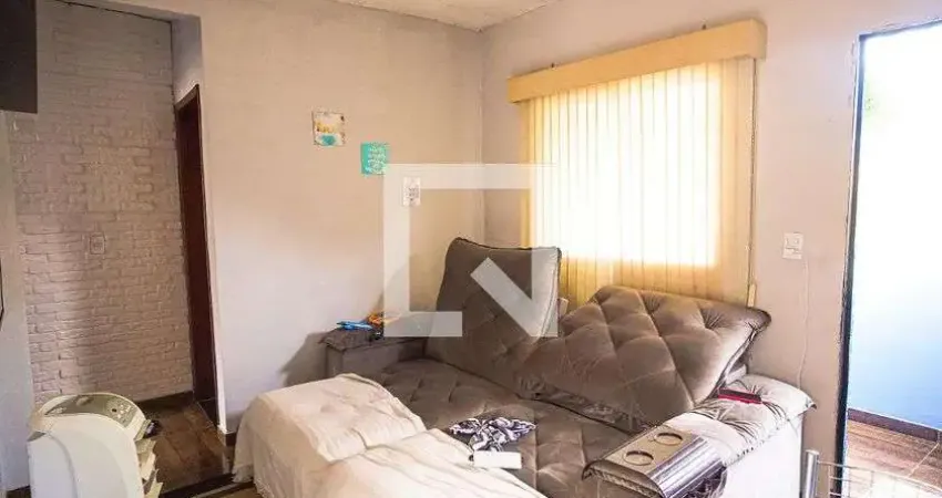 Casa para Venda - Vila Cloris, 2 Quartos,  545 m² - Belo Horizonte