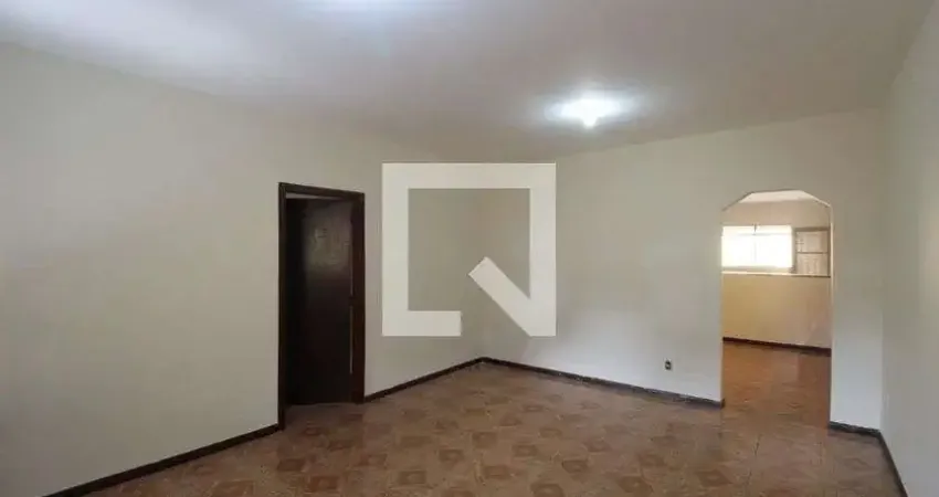 Casa para Venda - Planalto, 3 Quartos,  360 m² - Belo Horizonte
