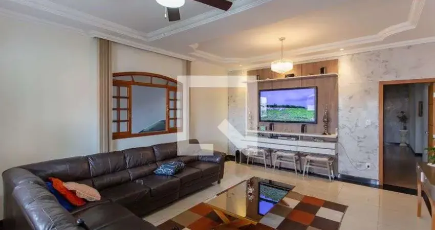 Casa para Venda - Santa Amélia, 5 Quartos,  270 m² - Belo Horizonte