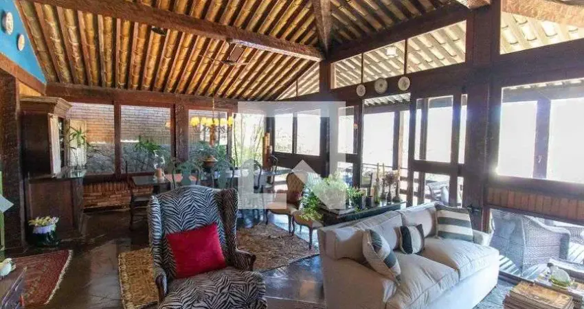 Casa / Sobrado em Condomínio para Venda - Cantagalo, 4 Quartos,  550 m² - Niterói