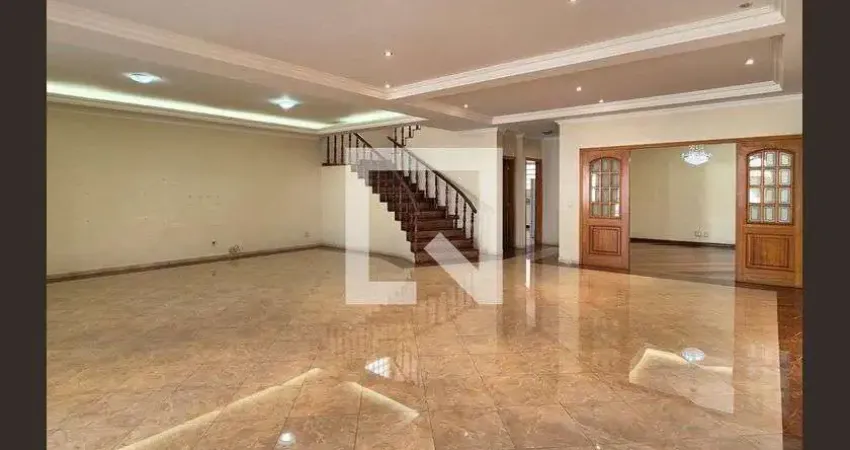 Casa para Venda - Barra da Tijuca - Marapendi, 3 Quartos,  650 m² - Rio de Janeiro