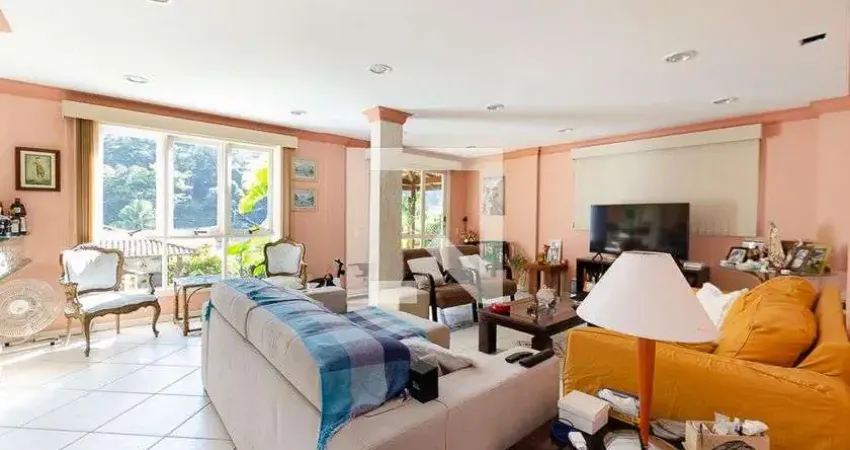 Casa / Sobrado em Condomínio para Venda - Cantagalo, 5 Quartos,  250 m² - Niterói