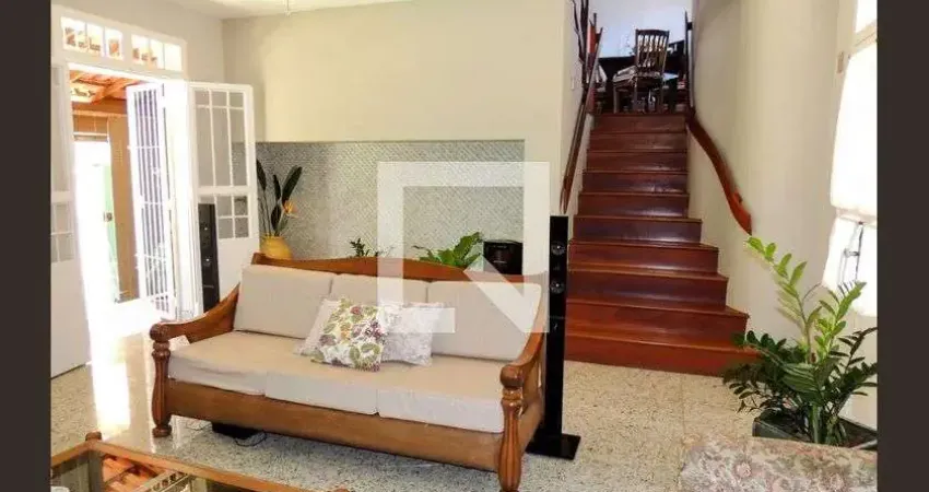 Casa para Venda - Cachoeirinha, 5 Quartos,  274 m² - Belo Horizonte