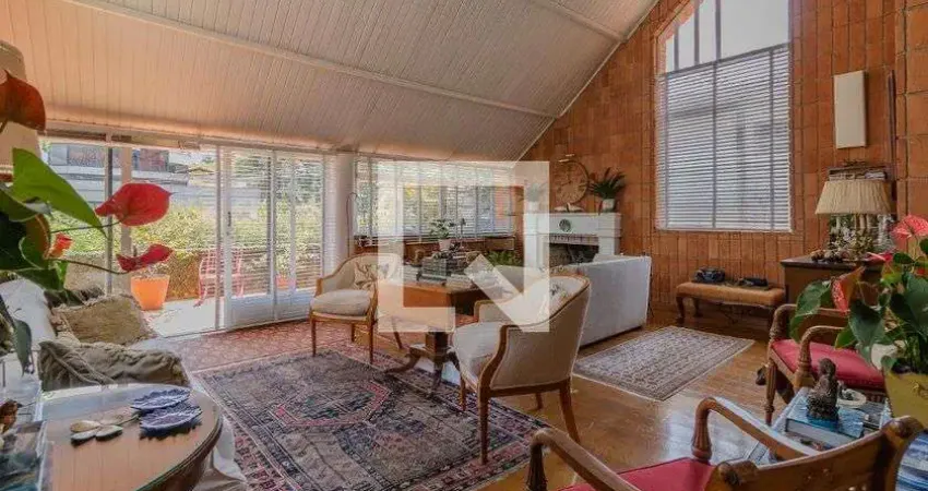 Casa para Venda - Morumbi, 3 Quartos,  330 m² - São Paulo
