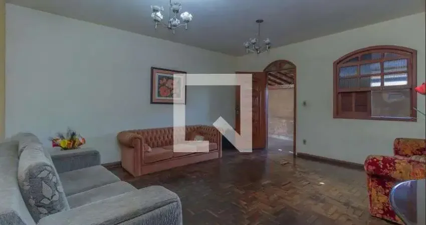 Casa para Venda - São Marcos, 4 Quartos,  142 m² - Belo Horizonte