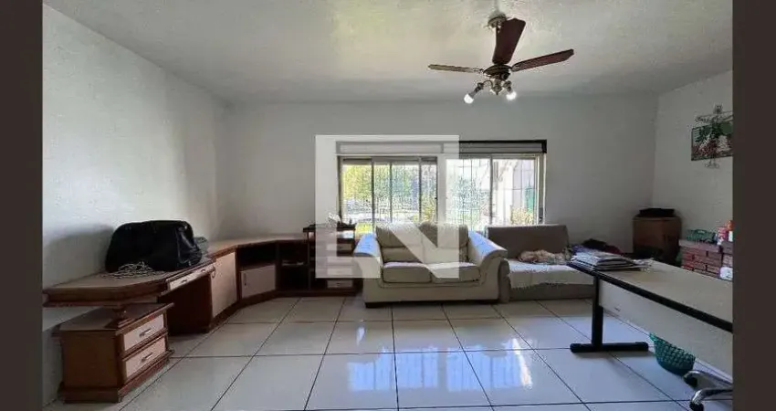 Casa para Venda - Rio Branco, 4 Quartos,  300 m² - São Leopoldo