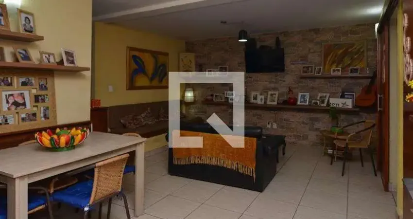 Casa / Sobrado em Condomínio para Venda - Vargem Pequena, 3 Quartos,  98 m² - Rio de Janeiro