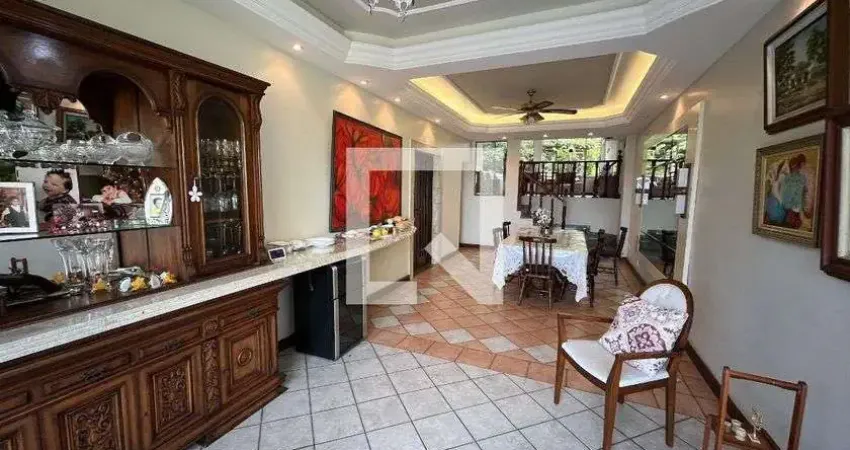 Casa para Venda - Jardim Guanabara, 5 Quartos,  628 m² - Rio de Janeiro