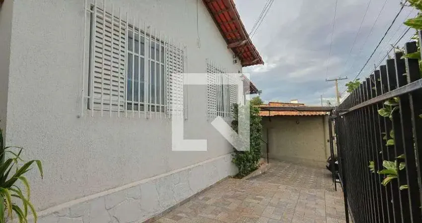 Casa para Venda - Padre Eustáquio, 4 Quartos,  360 m² - Belo Horizonte